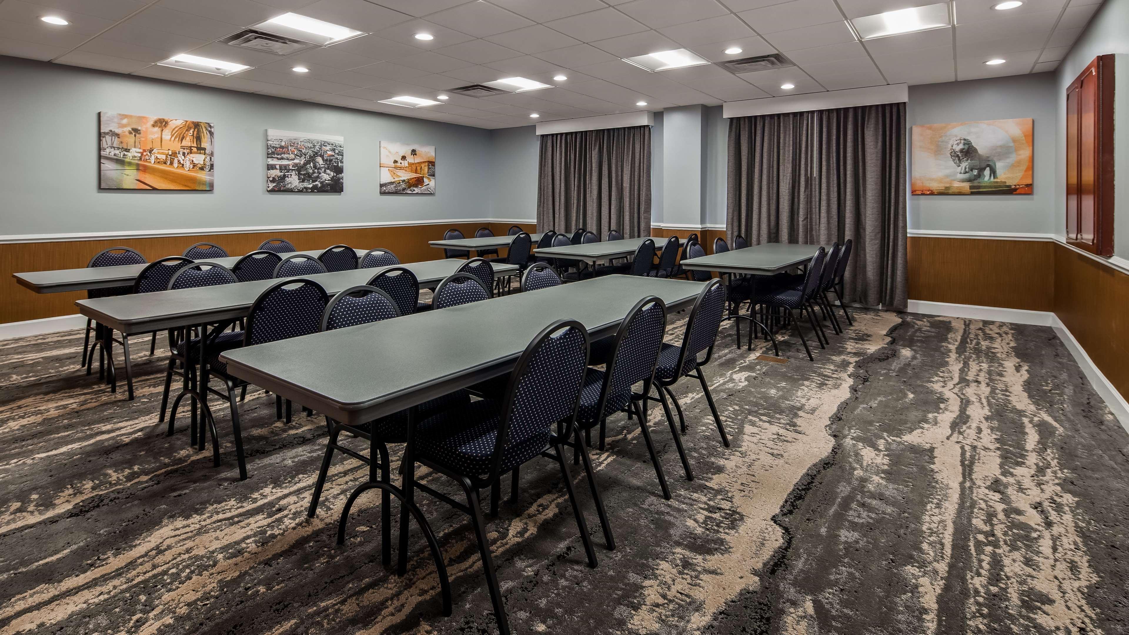 Best Western Plus New Caney Inn & Suites Εξωτερικό φωτογραφία